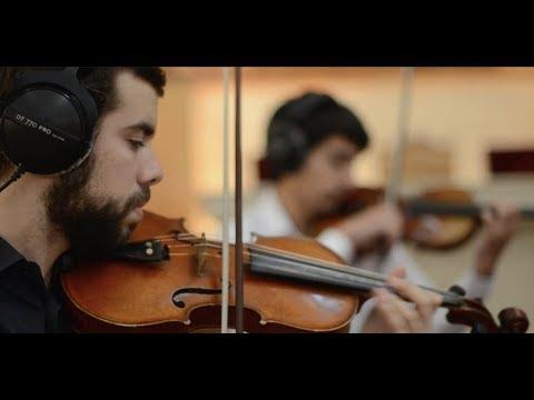 Embedded thumbnail for Jóvenes músicos lanzan nueva versión del tradicional himno “Adoro te devote” [VIDEO]
